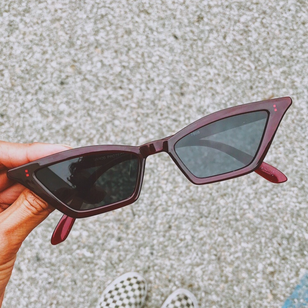 Retro Slim Cat Eye Sunglasses - Picture 1 of 4